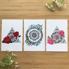 Load image into Gallery viewer, Floral Print Package
