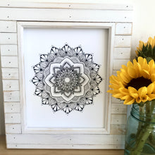 Load image into Gallery viewer, Star Mandala