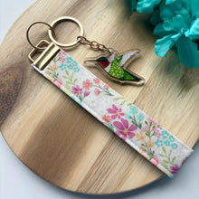 Load image into Gallery viewer, Spring Garden Wristlet Keychain
