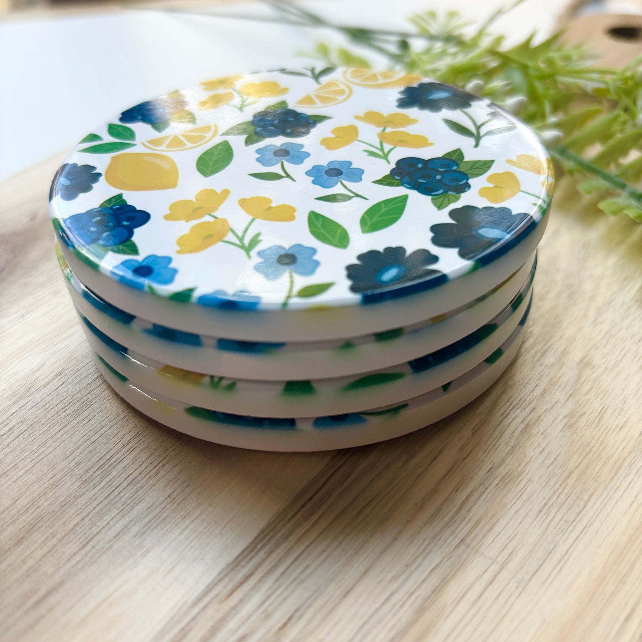 FYSUIMU 6-Pack Floral Coasters – Blue & White Ceramic With Cork Back, 4.1x4.1 Inch, Absorbent Table Protectors - View #2
